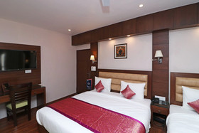 Hotel The Pride by OYO Rooms