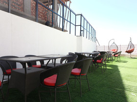 Hotel The Pride by OYO Rooms