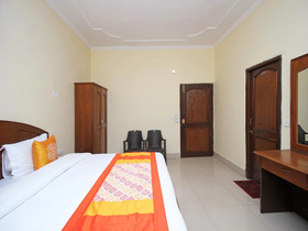 Hotel Usha Palace by OYO Rooms