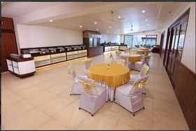 Hotel Vishnu Palace