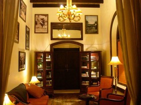 ILbert Manor