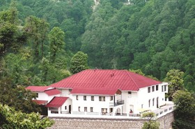 ILbert Manor