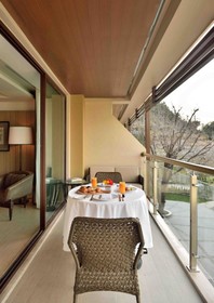 JW Marriott Mussoorie Walnut Grove Resort And Spa