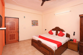 Kempty Residency by OYO Rooms