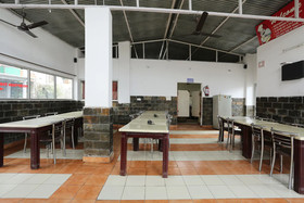 Kempty Residency by OYO Rooms