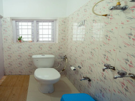 Oak Cottage by OYO Rooms