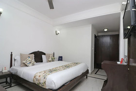 OYO 16063 Hotel Grand Valley