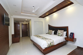 OYO 16063 Hotel Grand Valley