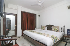 OYO 16063 Hotel Grand Valley