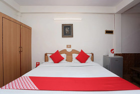 OYO 22884 Hotel Shingar