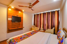 Royal Classic by Fabhotel