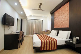 Silver Arch Hotel