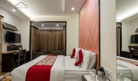 Silver Arch Hotel