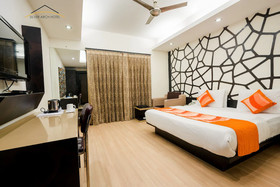 Silver Arch Hotel