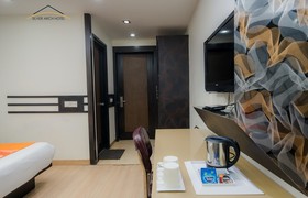 Silver Arch Hotel
