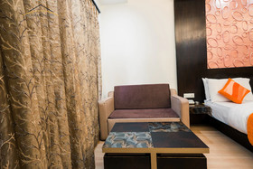 Silver Arch Hotel