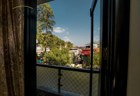 Silver Arch Hotel