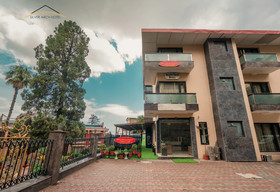 Silver Arch Hotel