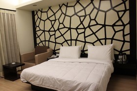 Silver Arch Hotel