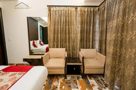 Silver Arch Hotel