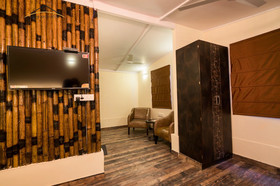 Silver Arch Hotel