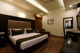The Canopy Greens by OYO Rooms