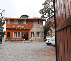 The Kenilworth Mussoorie by Stotrak