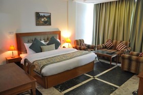 Tulip Inn Green Castle