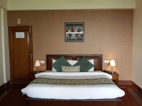 Tulip Inn Green Castle