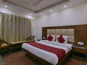 Villa Barlow by OYO Rooms