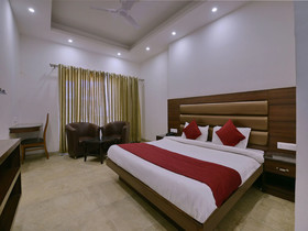 Villa Barlow by OYO Rooms