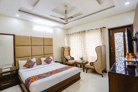 Winter Line Inn by Fabhotel