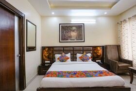 Winter Line Inn by Fabhotel