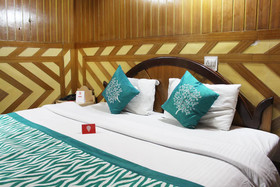 Ashok Hotel