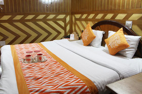 Ashok Hotel