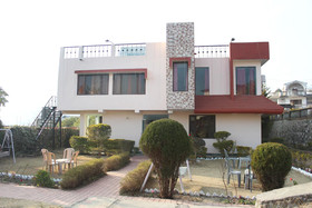 Ashok Hotel
