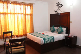 Ashok Hotel