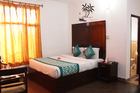 Ashok Hotel