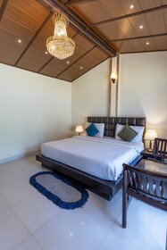 Bimbos Club Resort