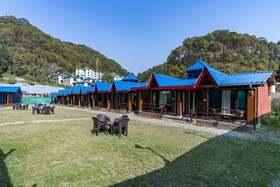 Bimbos Club Resort