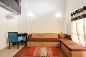 Dynasty Resort Khurpatal