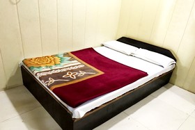 Goroomgo Atithi Raj Nainital