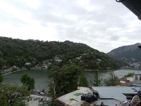 Goroomgo Sangita Paradise Nainital