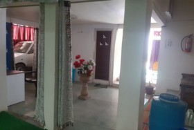Goroomgo Sangita Paradise Nainital