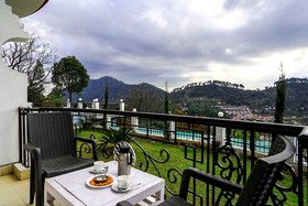 Goroomgo Sapphire Inn Bhimtal
