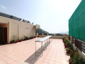 Green Roof Hotel And Resorts