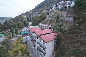 Hibiscus Lake View Hotel