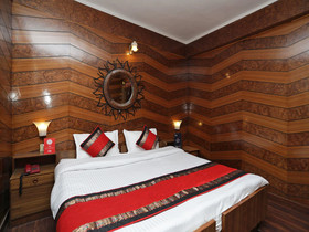 Hotel Ankur Plaza Deluxe by OYO Rooms