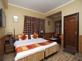 Hotel Ankur Plaza Deluxe by OYO Rooms