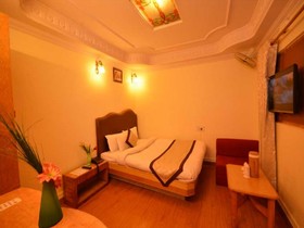 Hotel Happy Home - The Lake Paradise